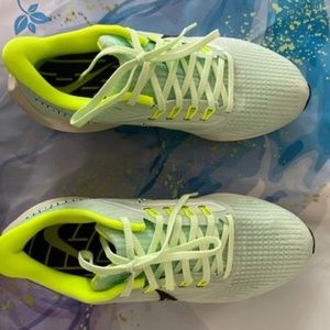 Nike Air Zoom Pegasus 39, Sz 7.5 M